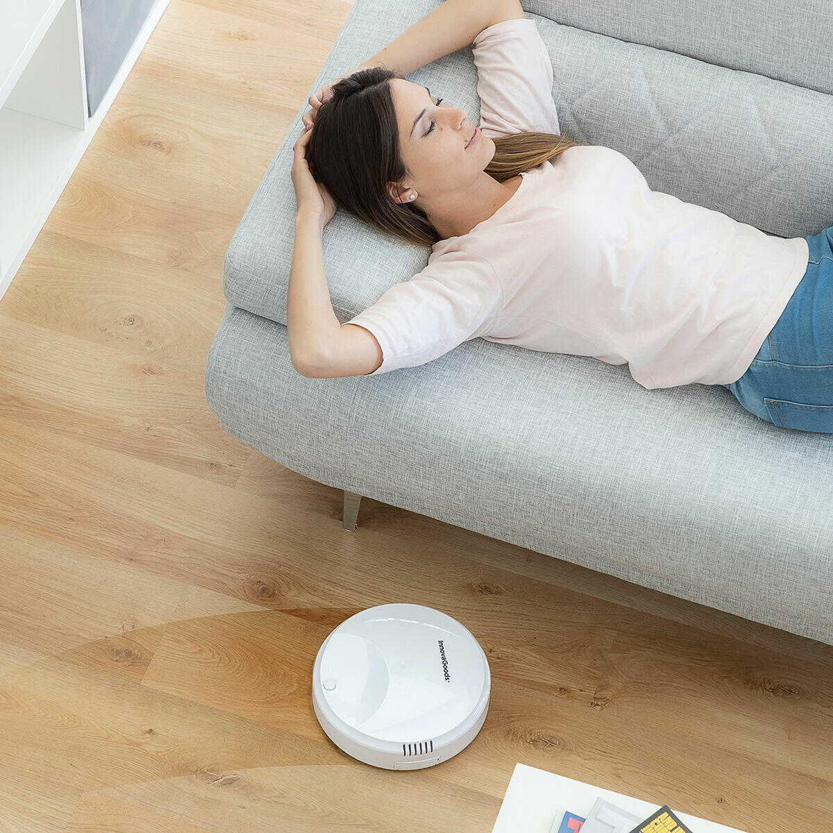 SmartClean Pro - Limpia tu hogar sin esfuerzo mientras descansas.